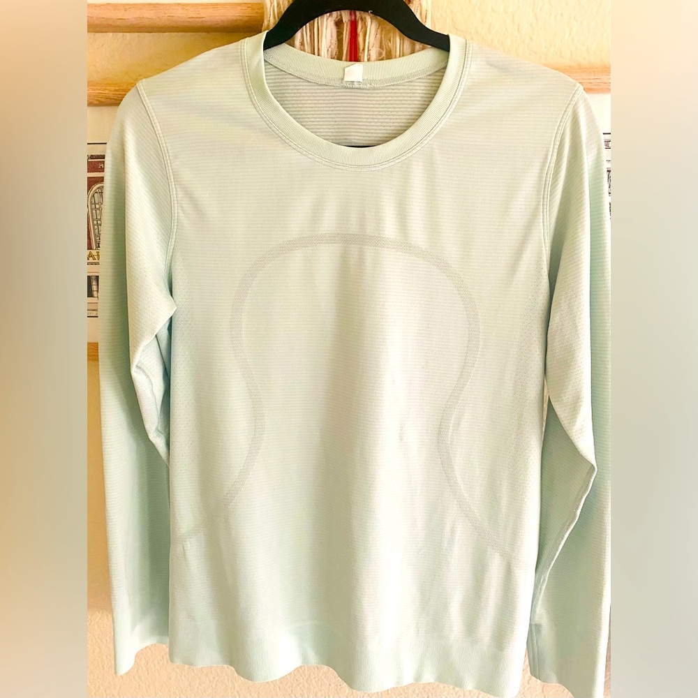 Lululemon Top